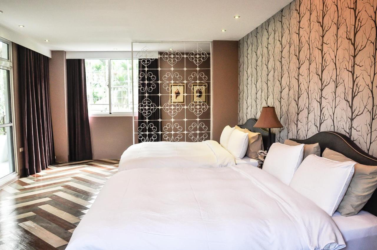 Look Bed And Breakfast Yuchi Bagian luar foto