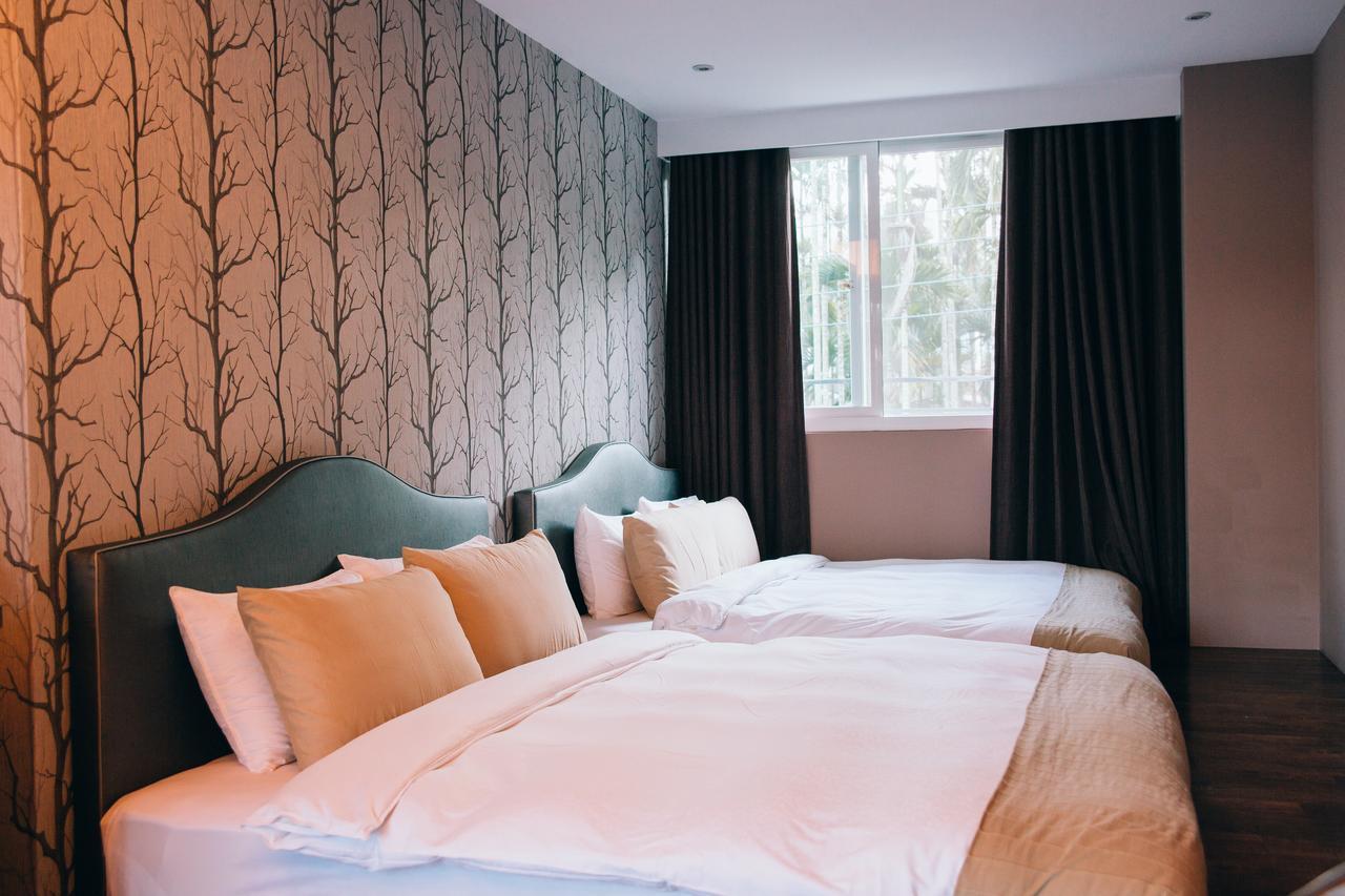 Look Bed And Breakfast Yuchi Bagian luar foto